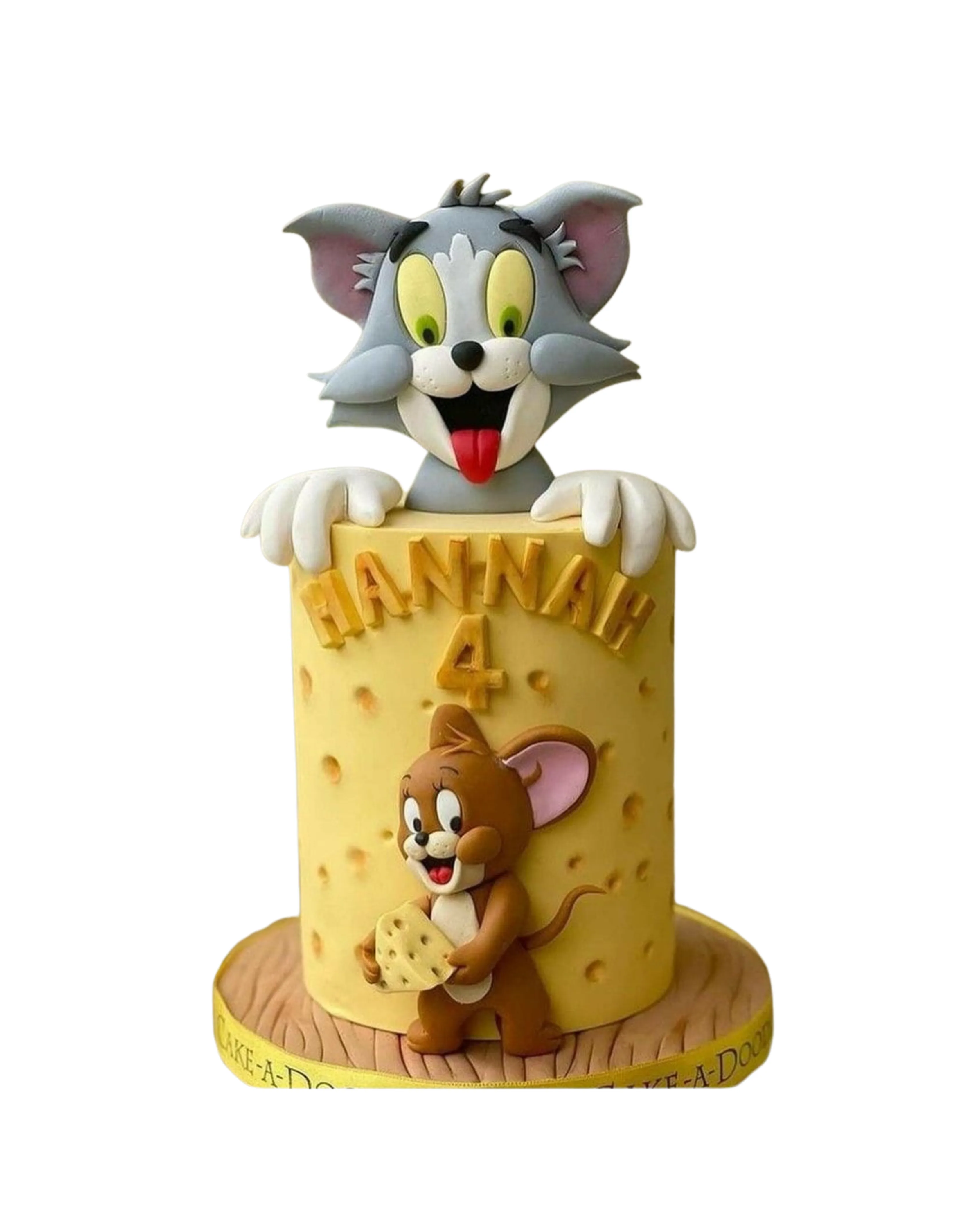 cake image of 6" / 6" Fondant (£95)