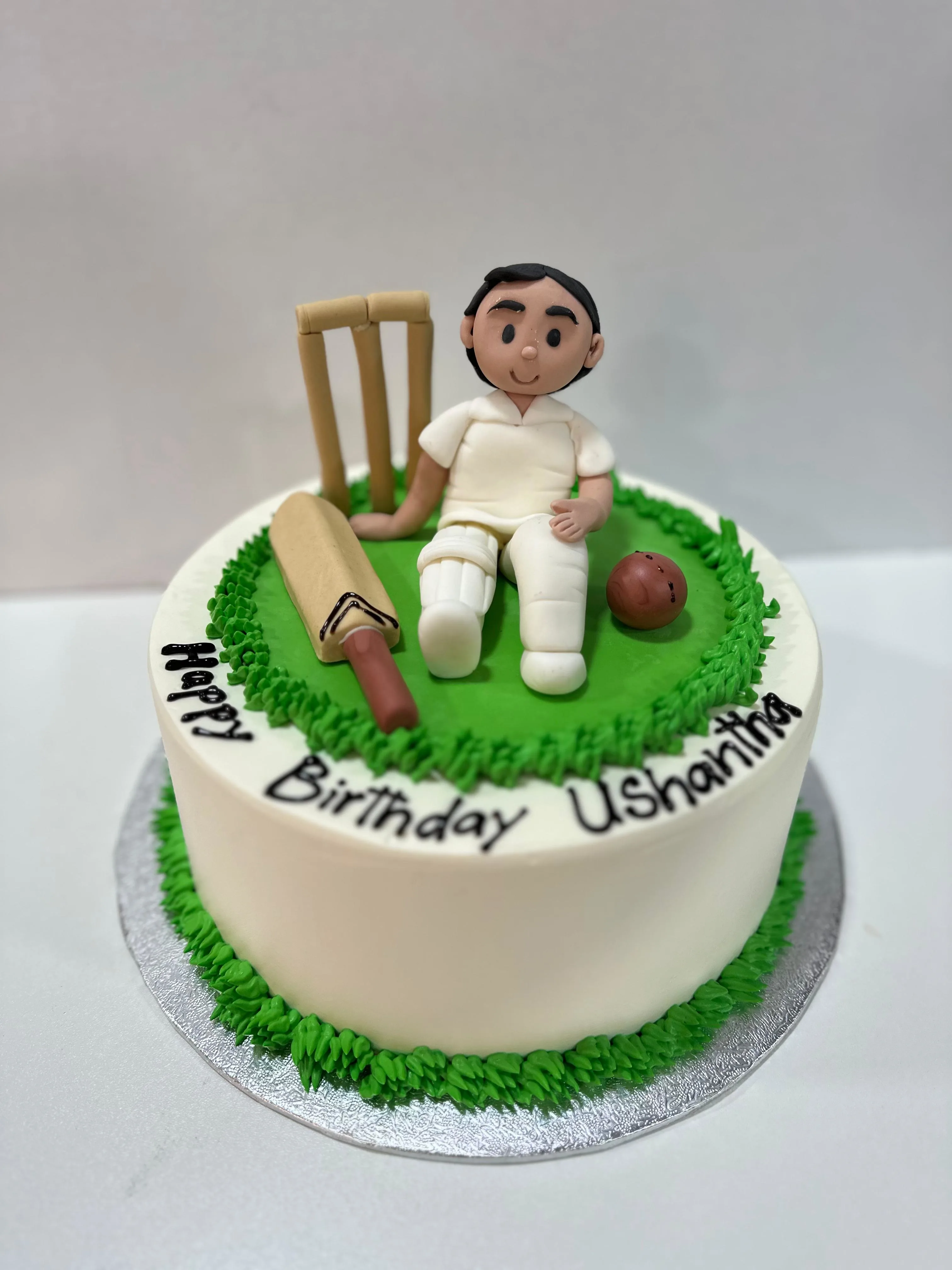 cake image of 8"/4" Fresh Cream