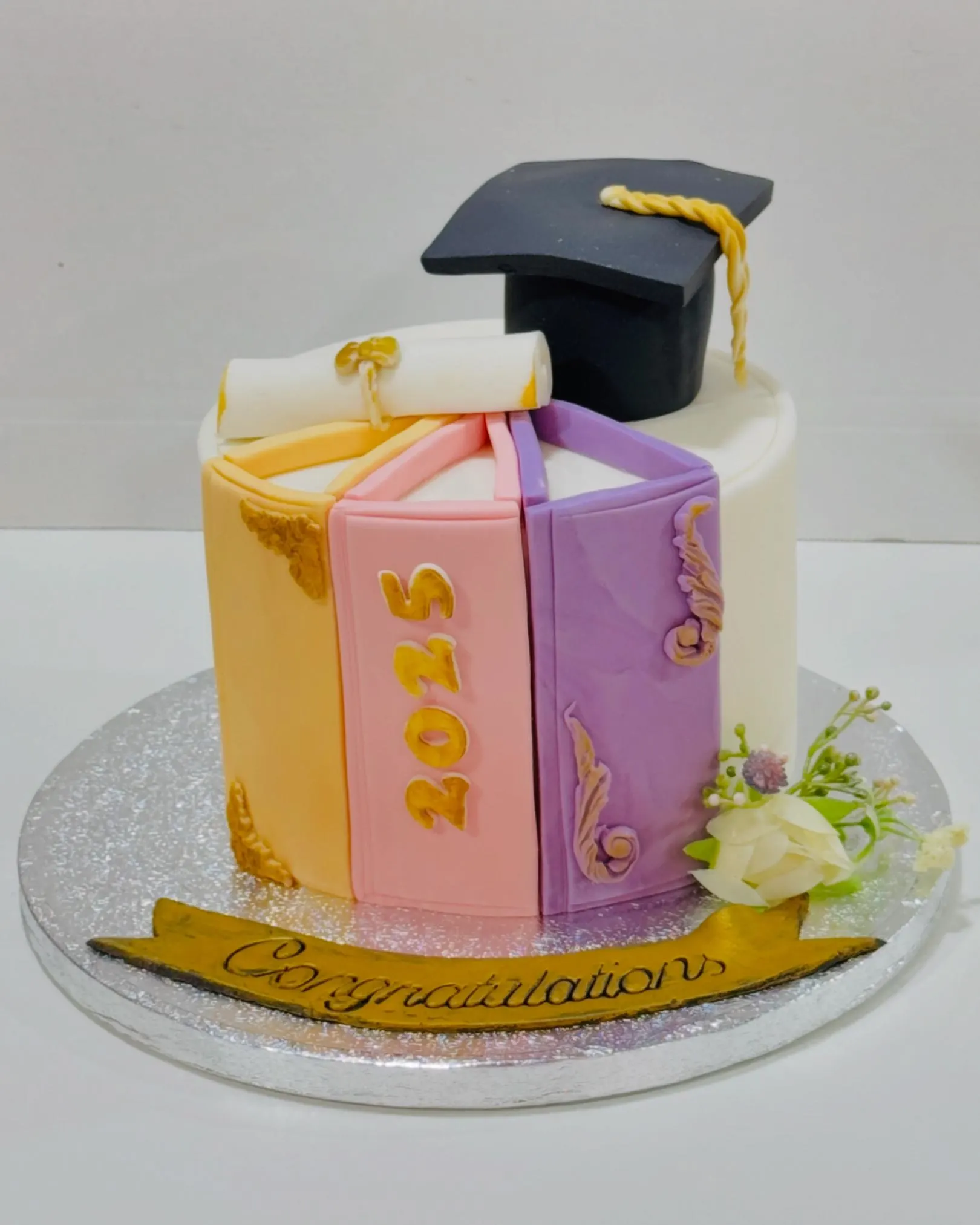 cake image of 6" / 4"