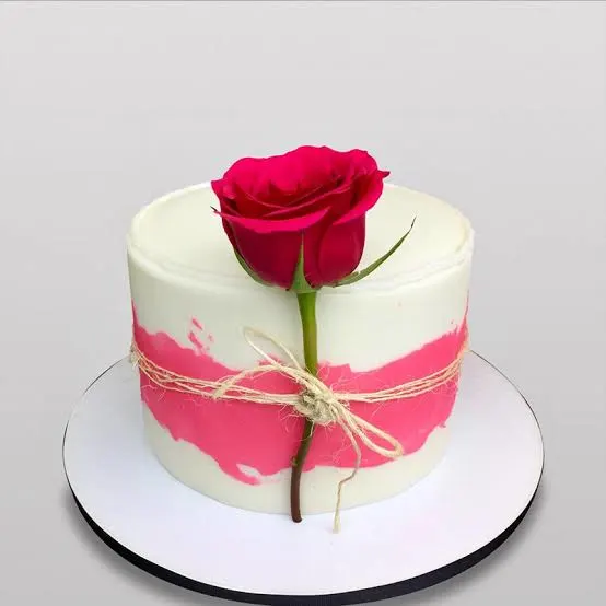 cake image of 6"/4" Fondant