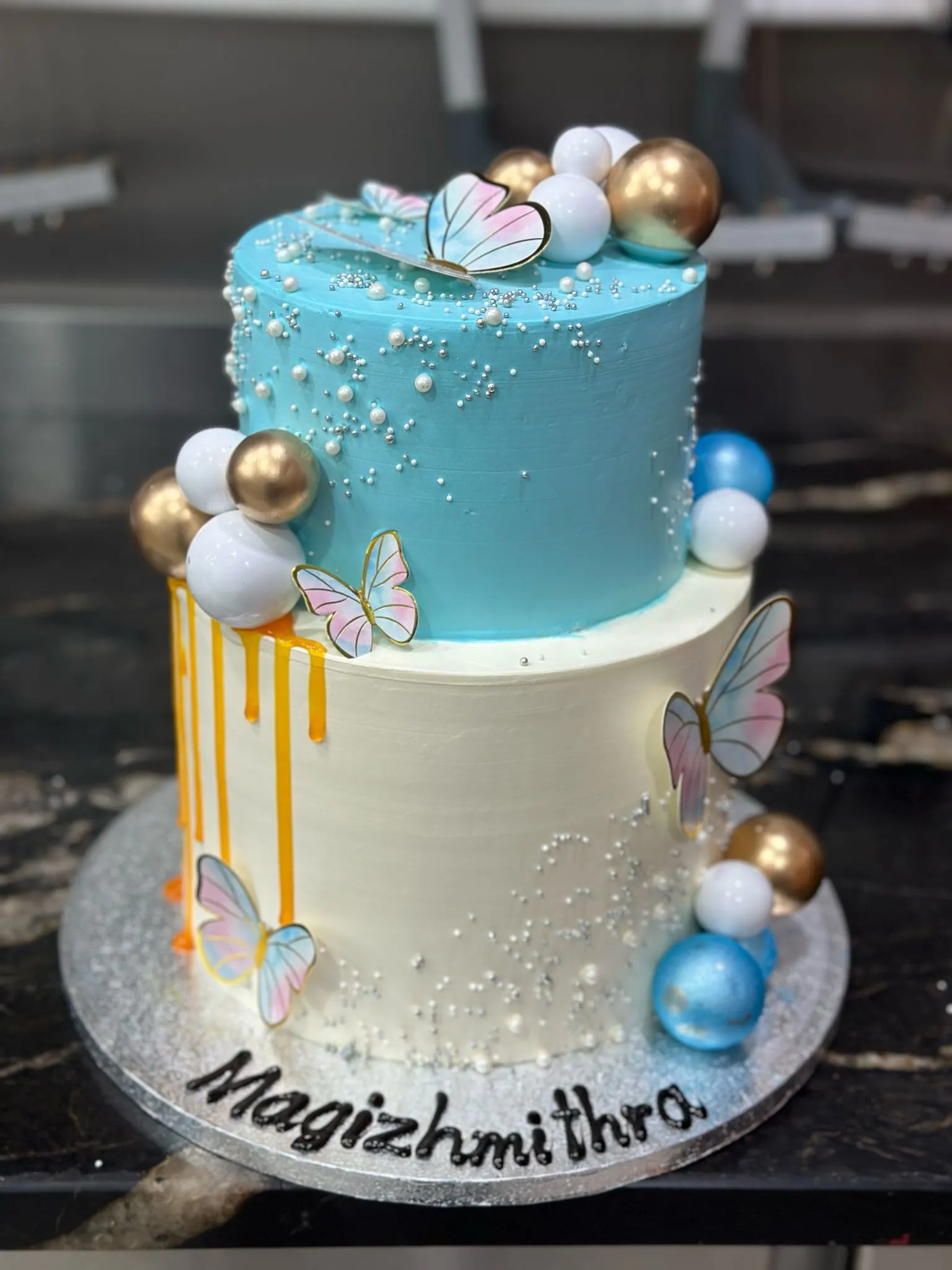 cake image of 8"/6" & 4"/4"