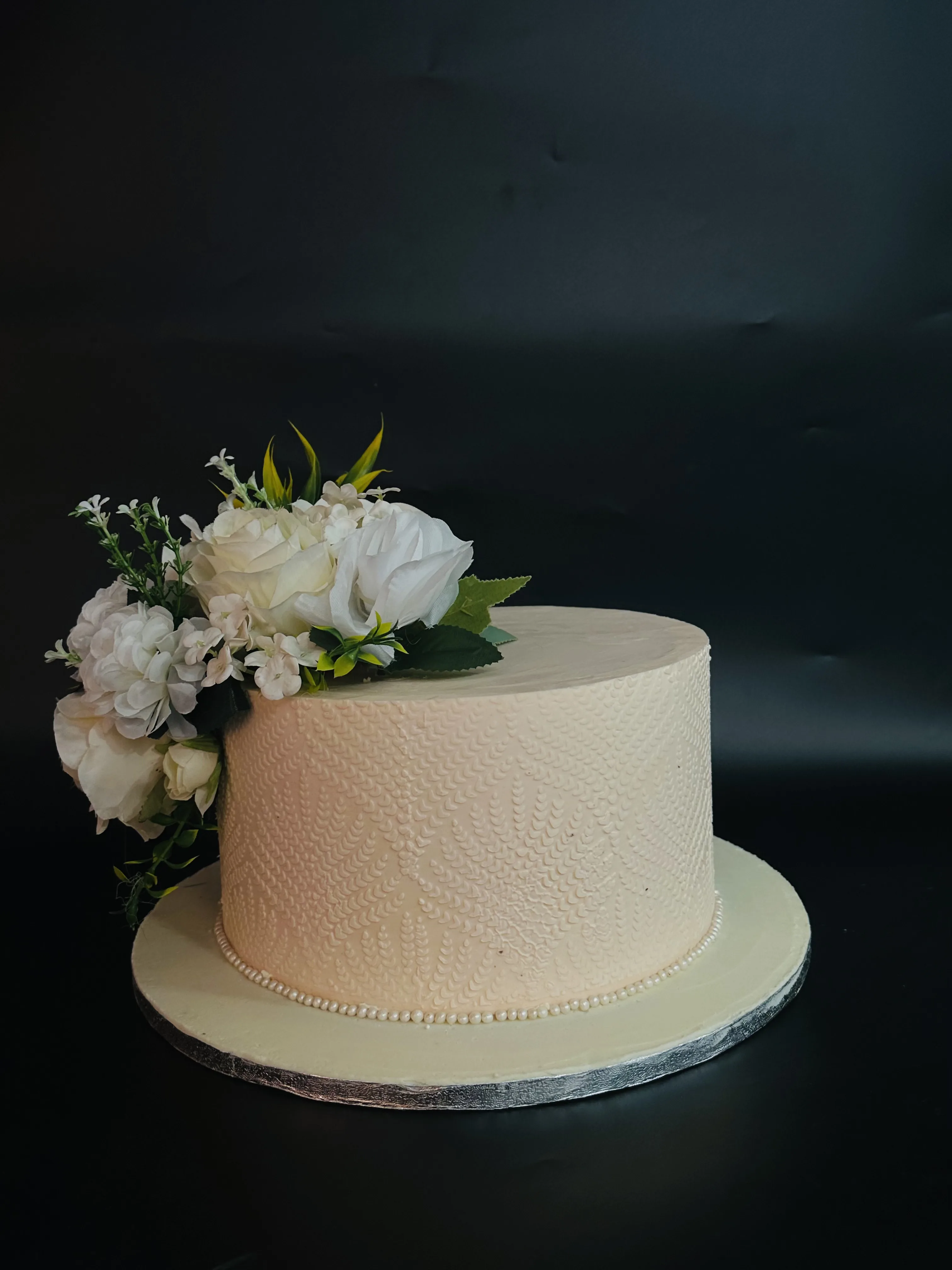 cake image of 8"/5" Butter Cream